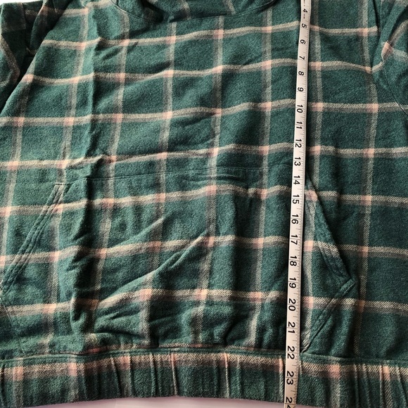 Natural Reflections Women’s Cowl Neck Green Plaid Pullover Size XL - Picture 10 of 15